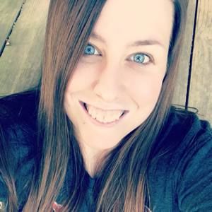 Meet your Posher, Alesha